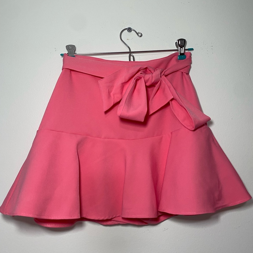 Pink Zara Skort! Never wore it! Size: XS